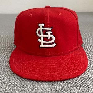 Saint Louis Cardinals Fitted Hat/Cap